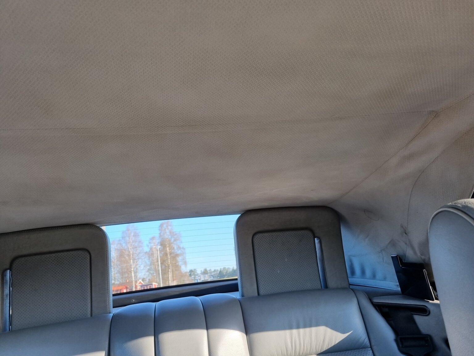 Interiörbild 1993 Mercedes-Benz 300 CE Cabriolet