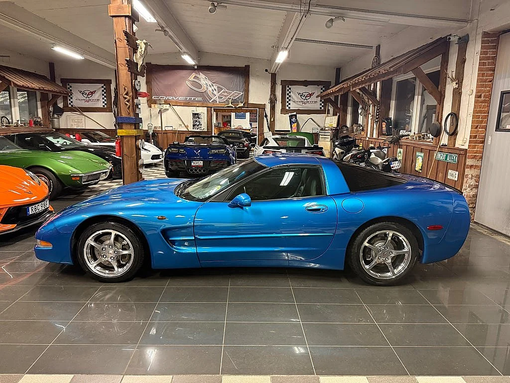 Bild von 1998 Chevrolet Corvette (1)