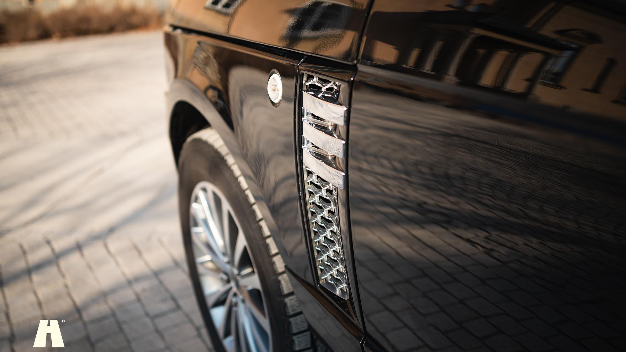Exterior image of 2012 Land Rover Range Rover Westminster TDV8 (L322)