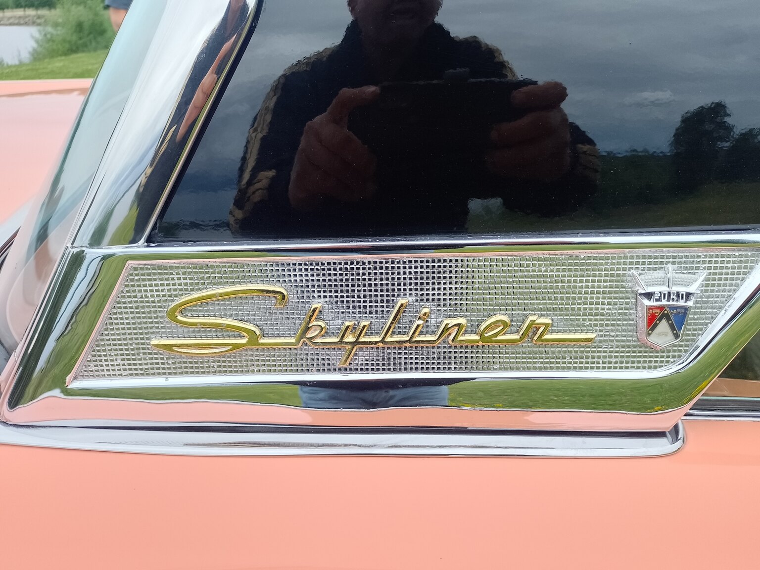 Aussenfoto 1957 Ford Fairlane 500 Skyliner Retract