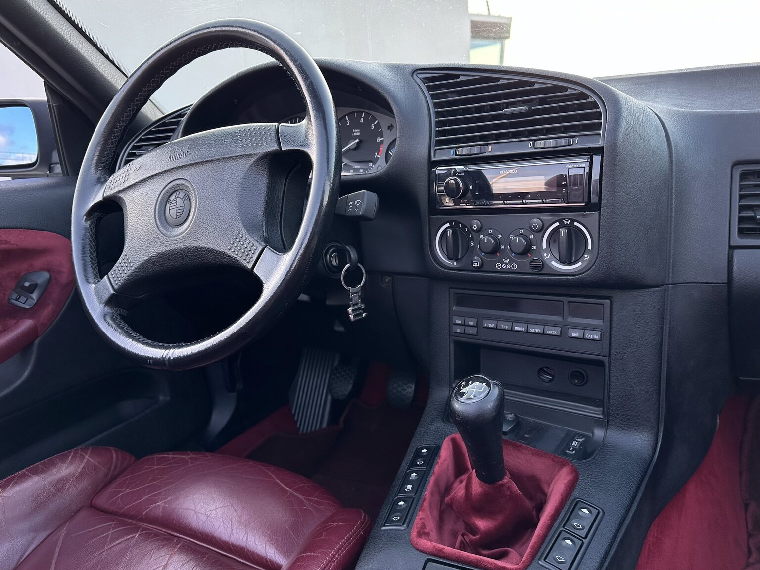 Interiörbild 1993 BMW 325i Convertible