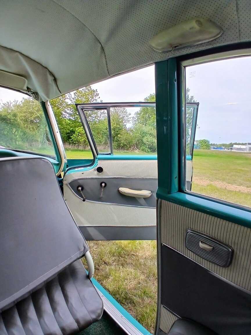 Interior image of 1958 Opel Olympia Rekord