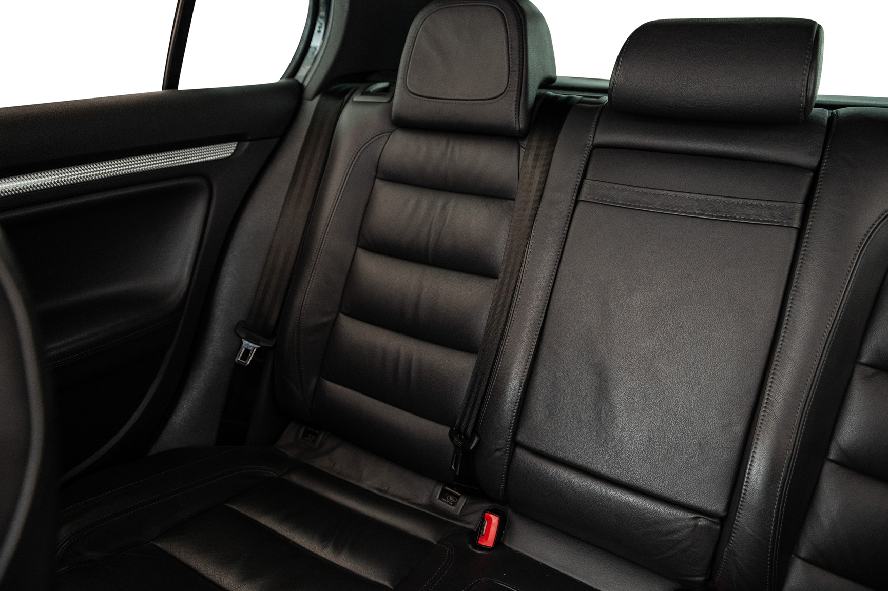 Innenraumfoto von 2006 Volkswagen Golf R32 (17)