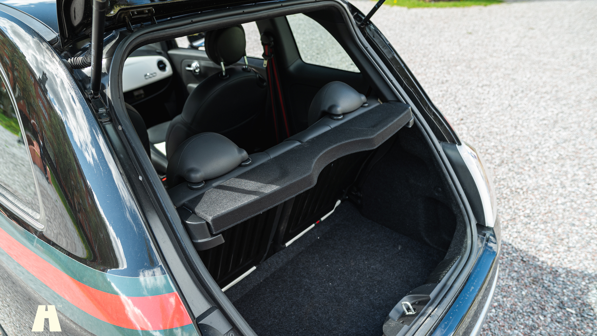 Interior image of 2012 FIAT 500 GUCCI