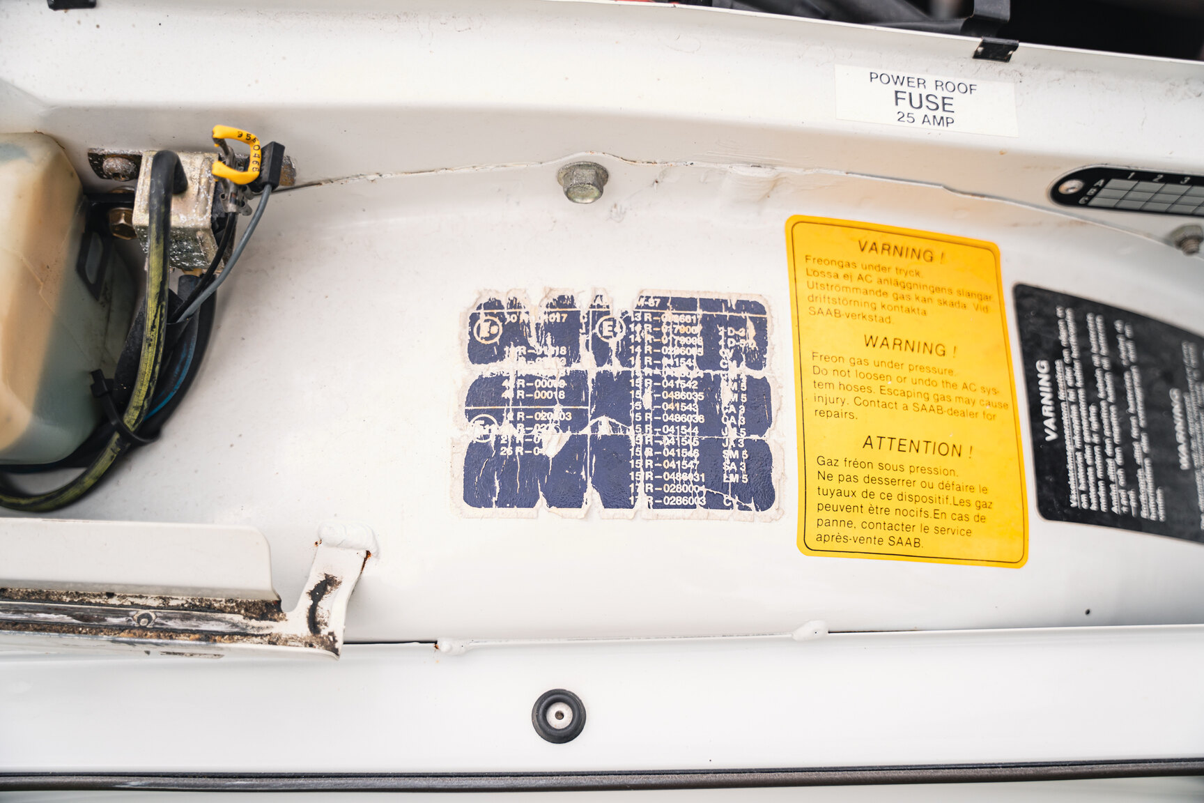 Image of 1987 Saab 900 Turbo Convertible mechanics