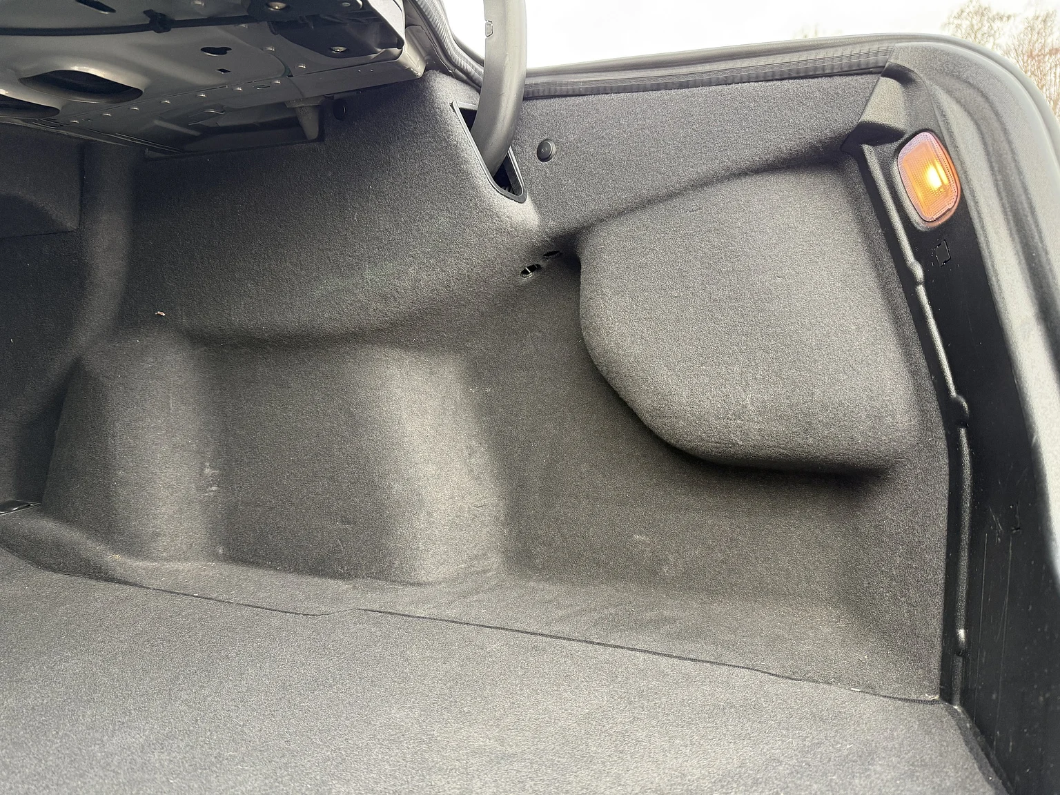 Interiörbild 2004 Mercedes-Benz E 500 7G-Tronic (81)