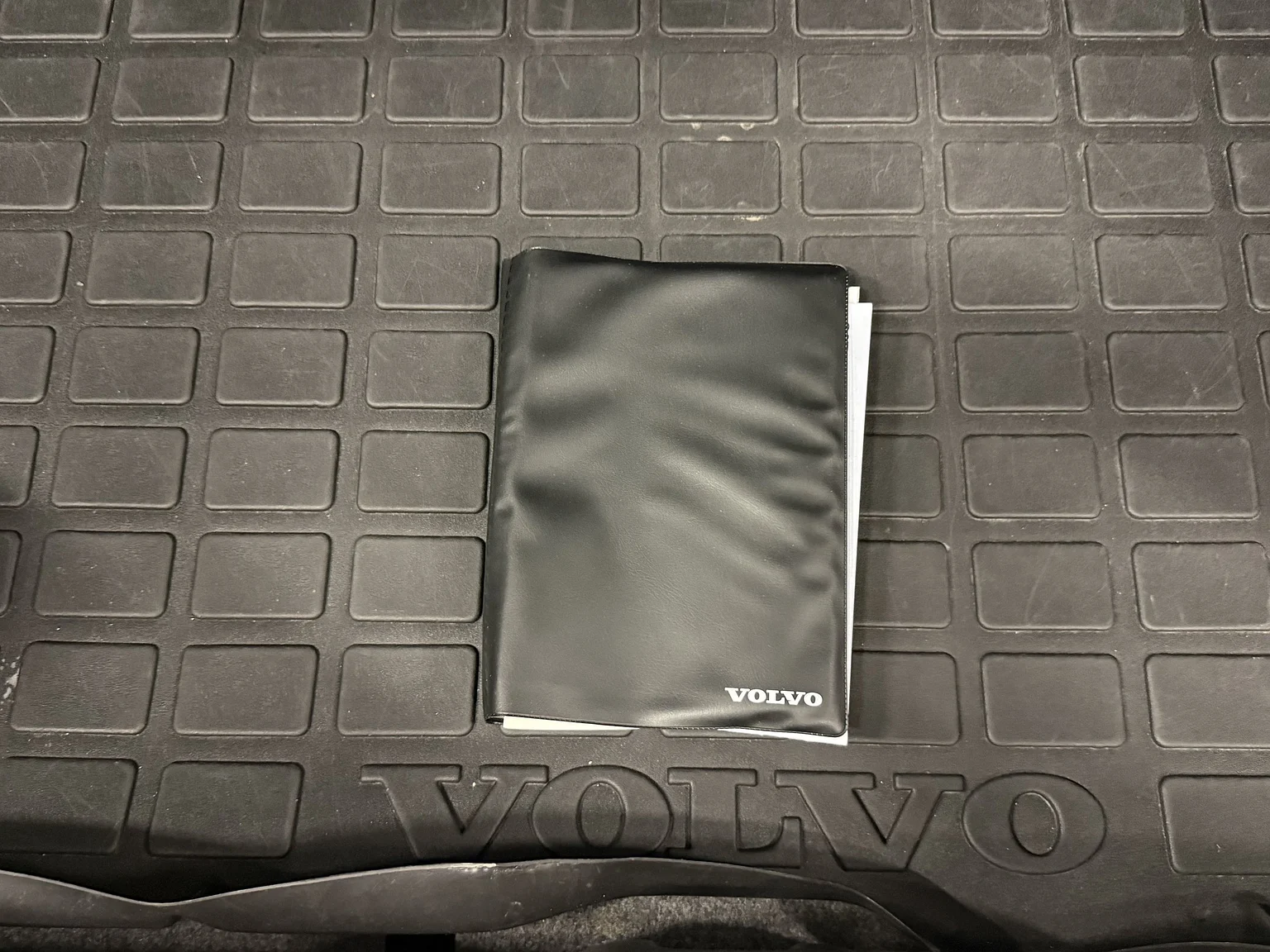 Dokumentation för 1994 Volvo 850 2.5 SE (1)