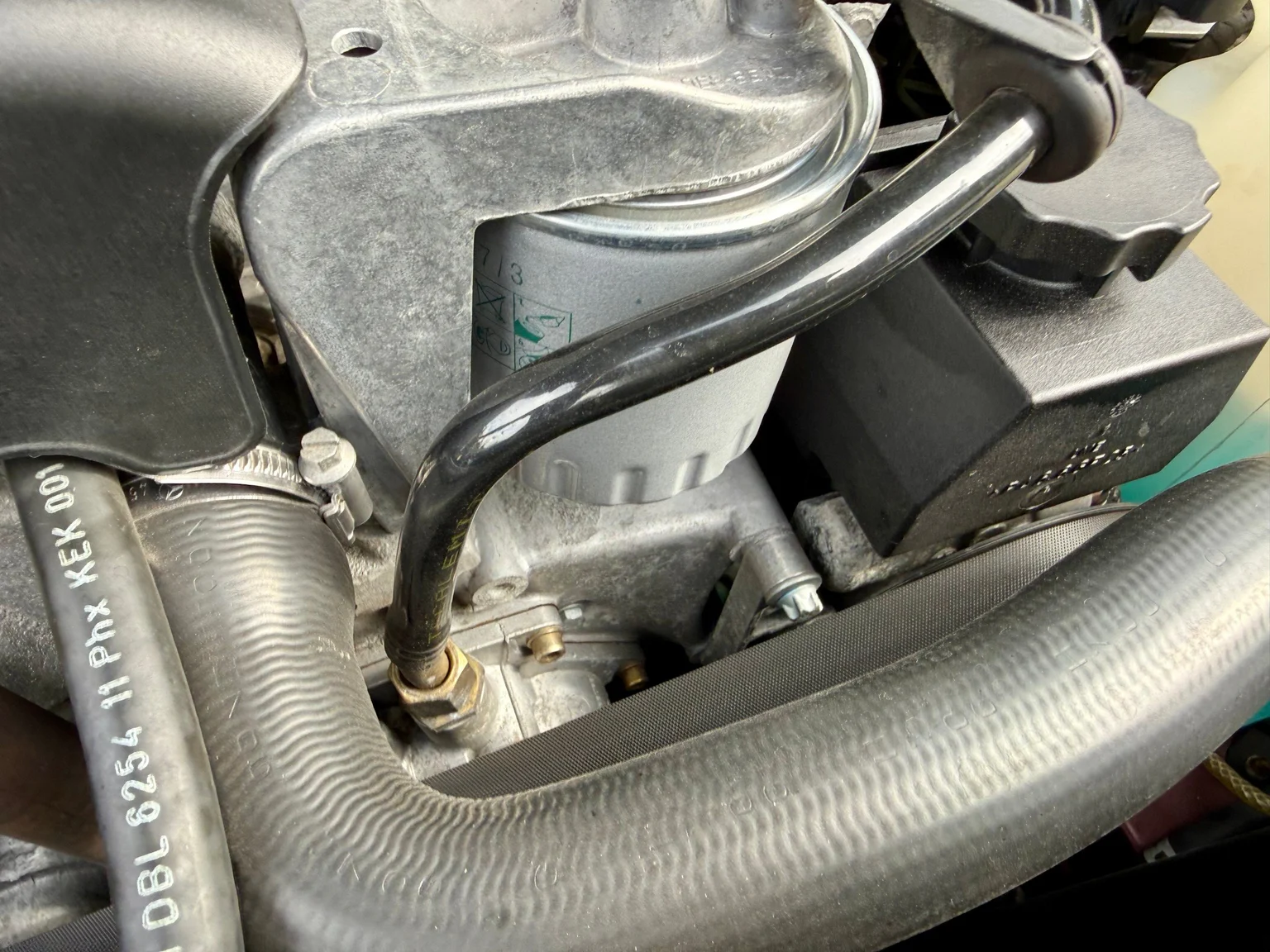 Image of 1997 Mercedes-Benz E 290 TD mechanics (17)