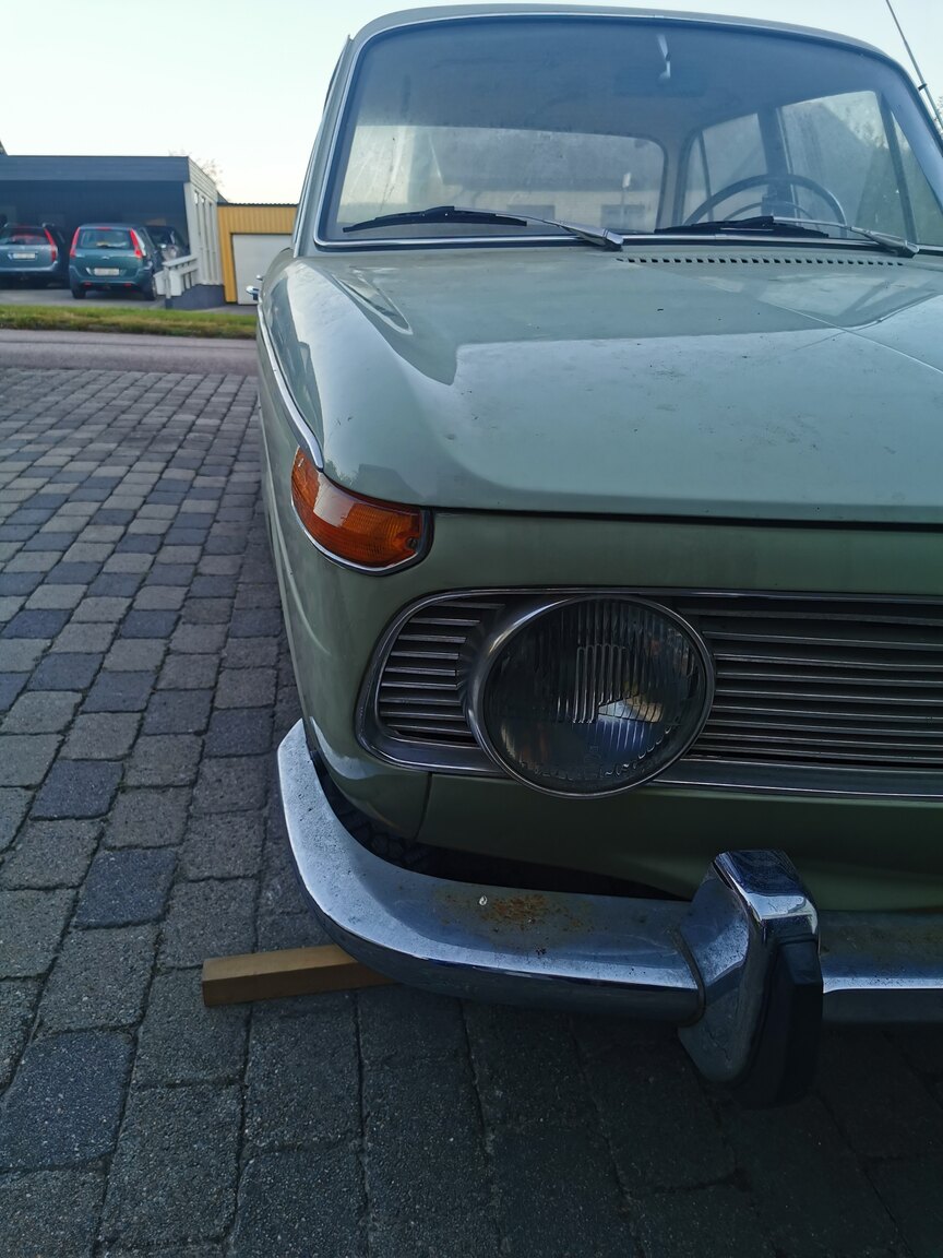 Exteriörbild på 1966 Renoveringsobjekt BMW 1800
