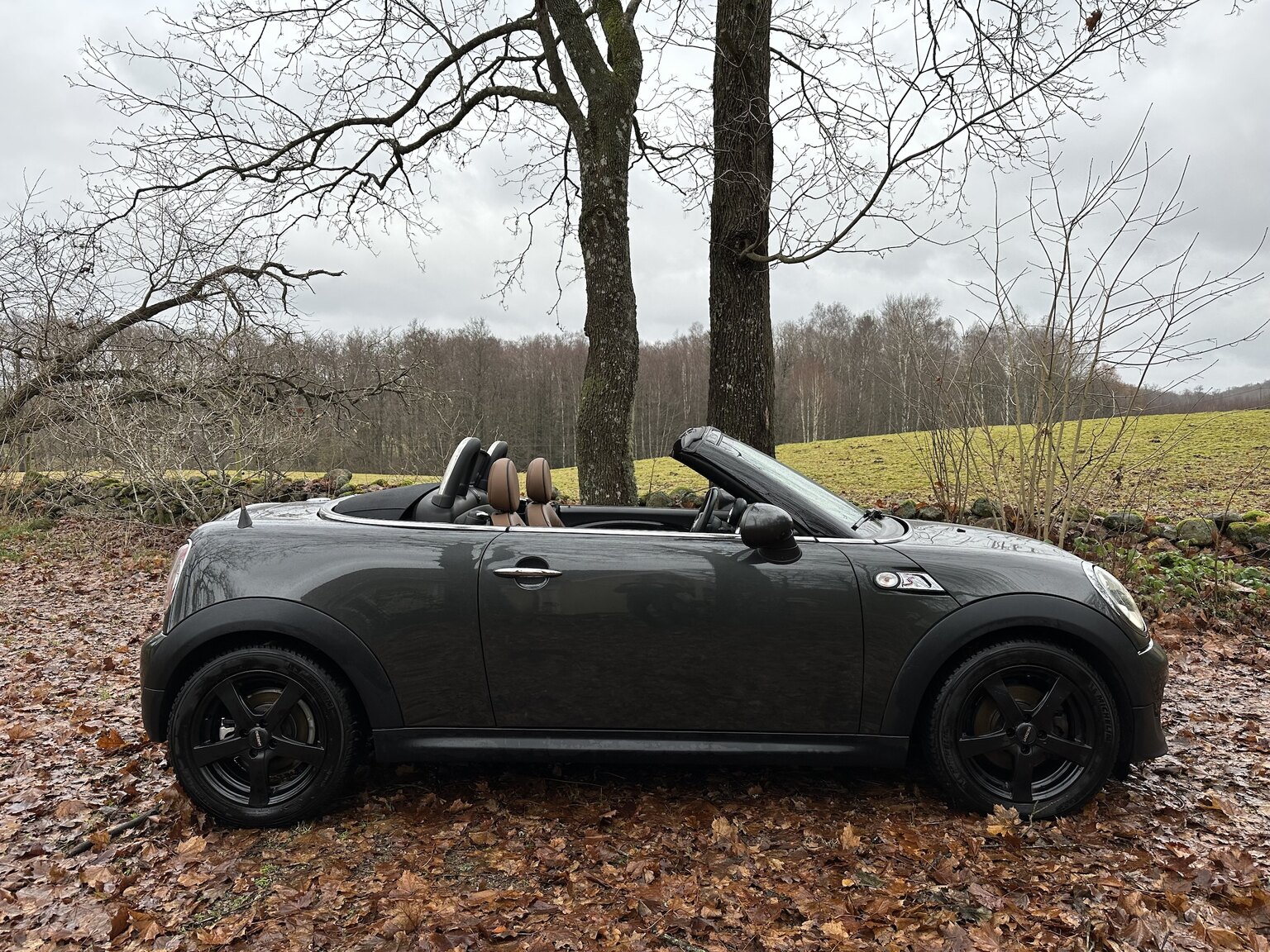 Exteriörbild på 2012 Mini Cooper SD Roadster (10)