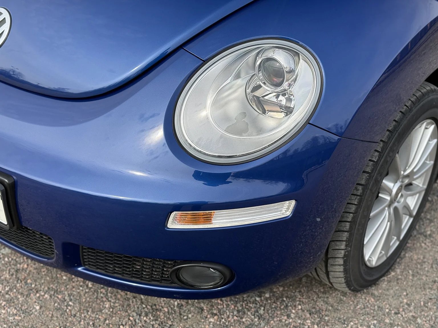 Exterior image of 2007 VW Beetle 1600 Cabriolet  (17)