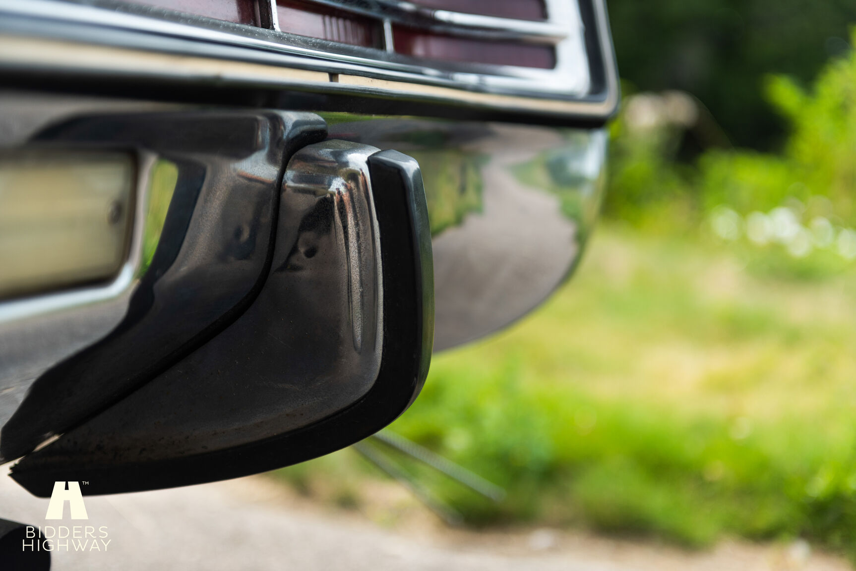 Exteriörbild på 1973 Buick Electra Custom 2D HT Coupe