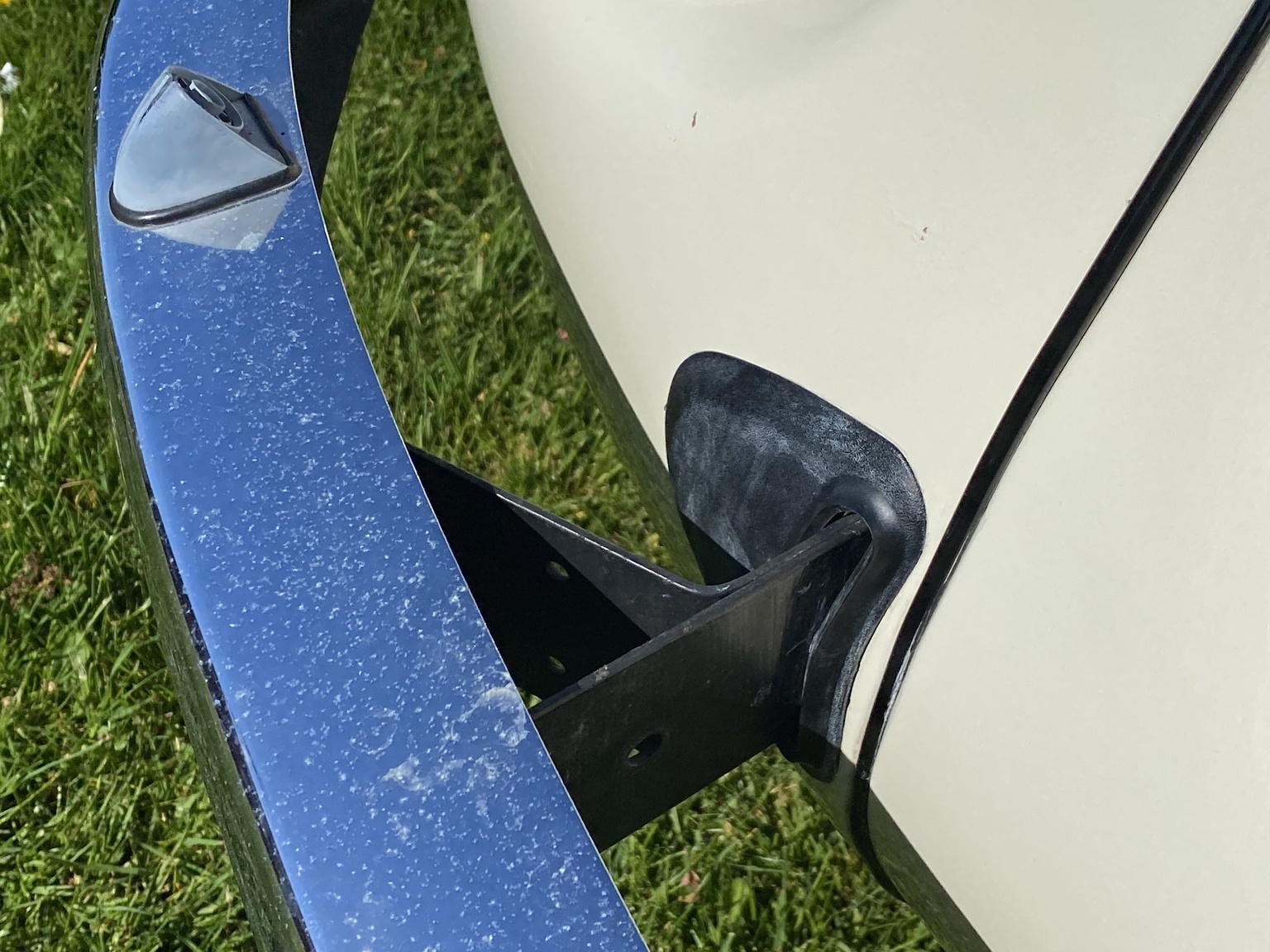 Exteriörbild på 1974 Volkswagen Beetle 1303 S (13)