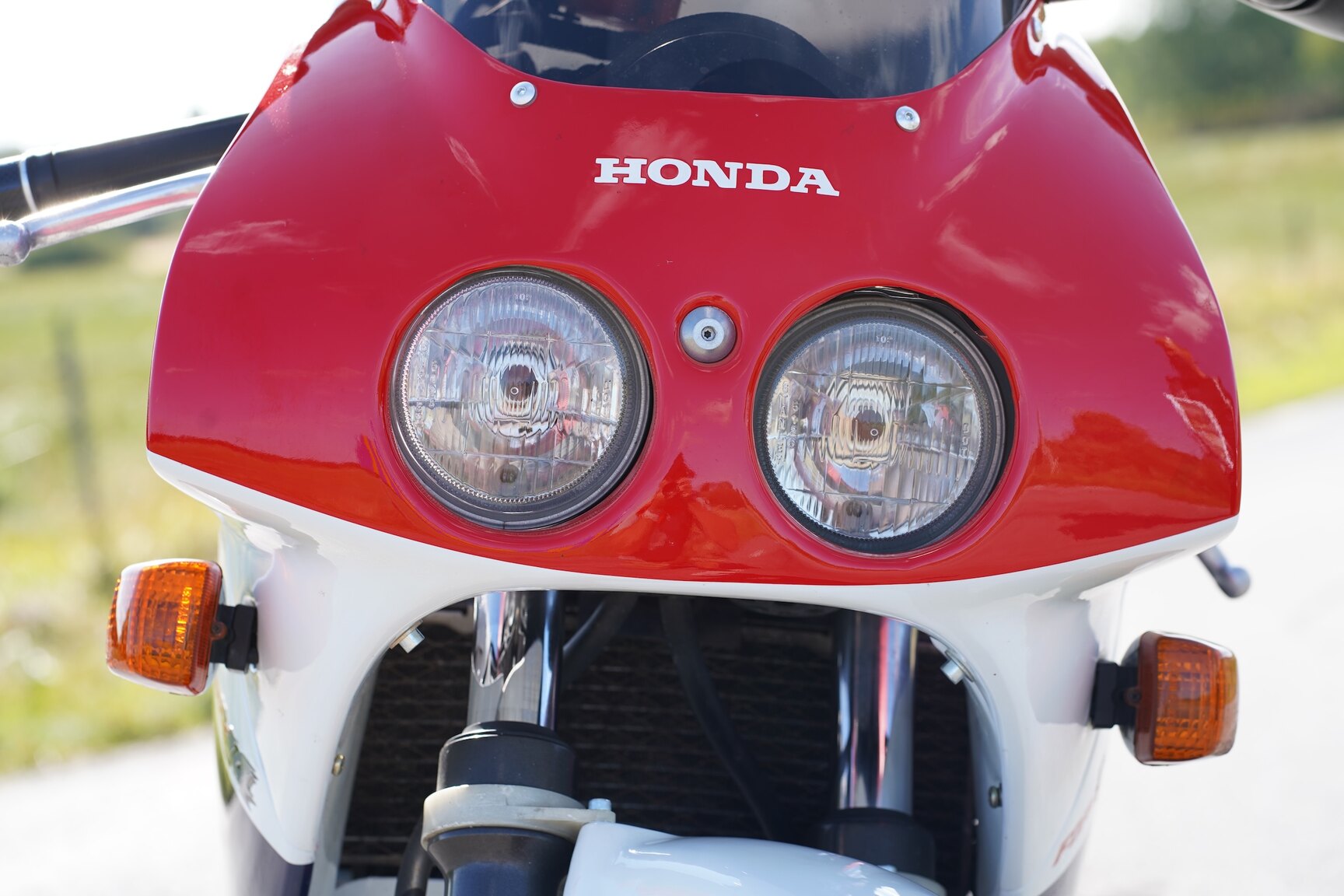 Exterior image of 1992 Honda VFR400R NC30