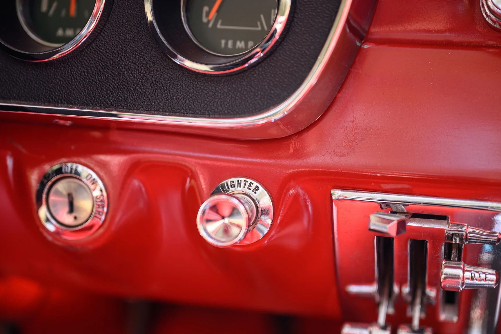 Innenraumfoto von 1965 Ford Mustang GT Convertible (26)