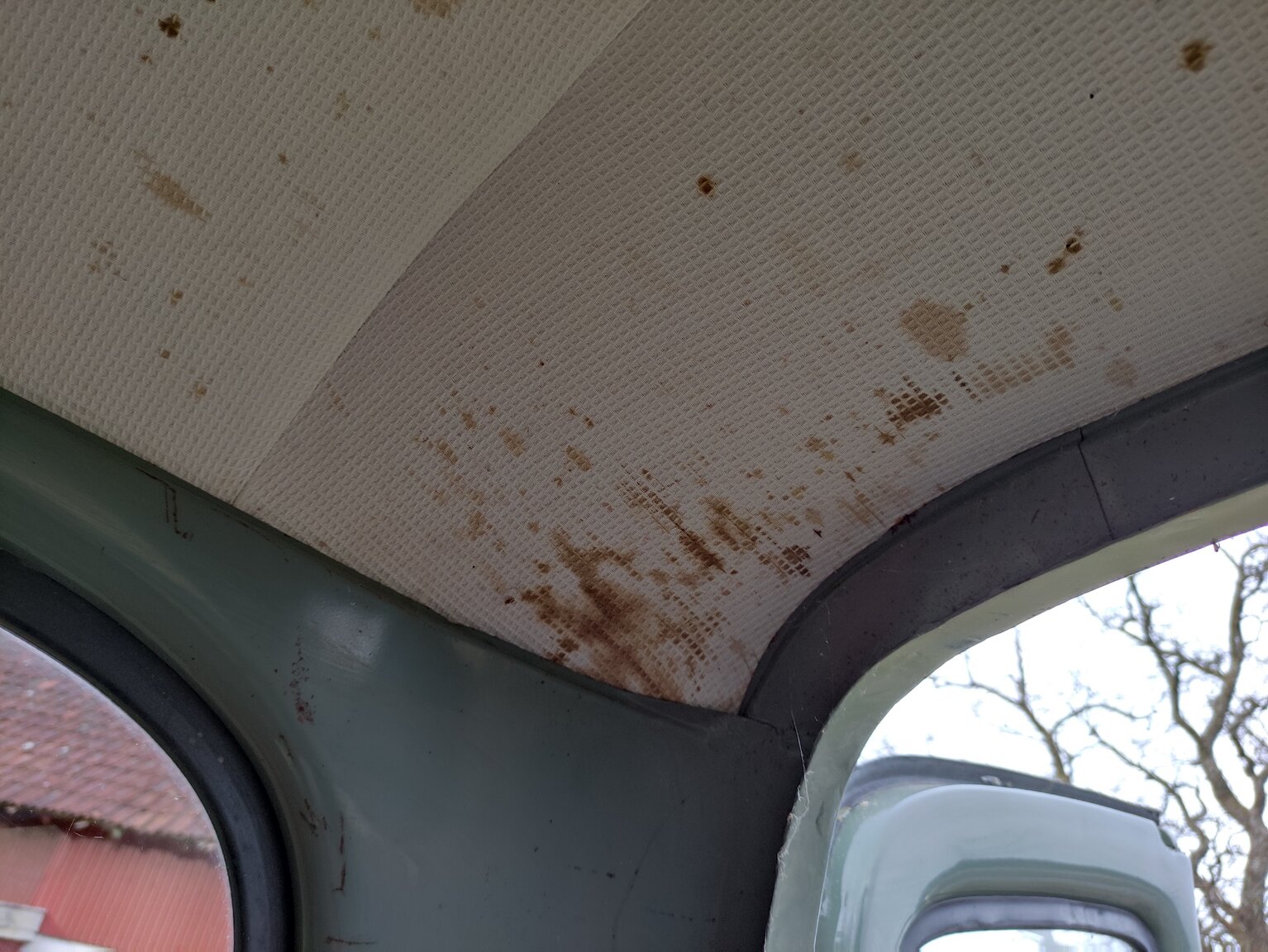 Interior image of 1960 Volvo P210 Duett