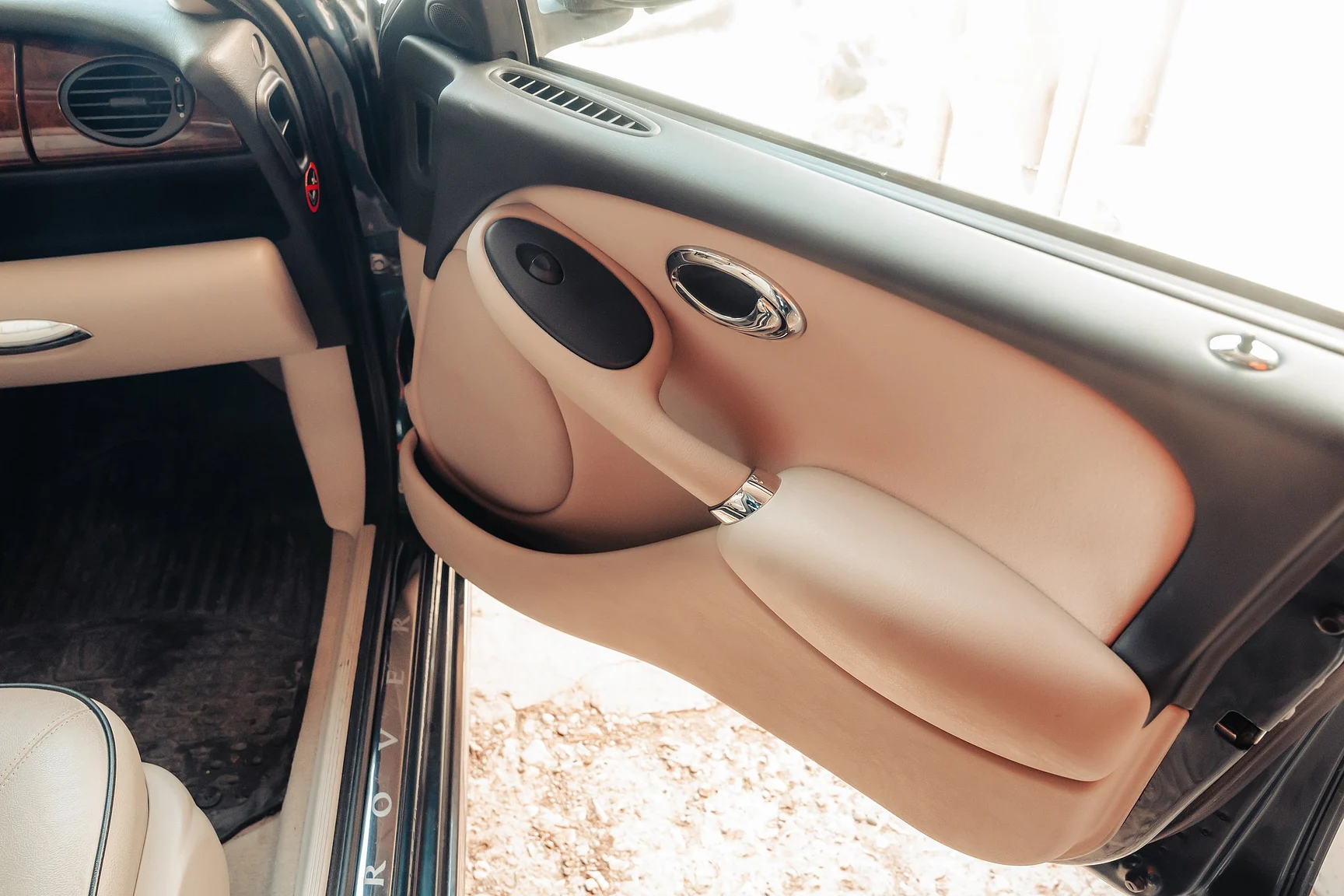 Interior image of 2005 Rover 75 1.8T - NO RESERVE (37)