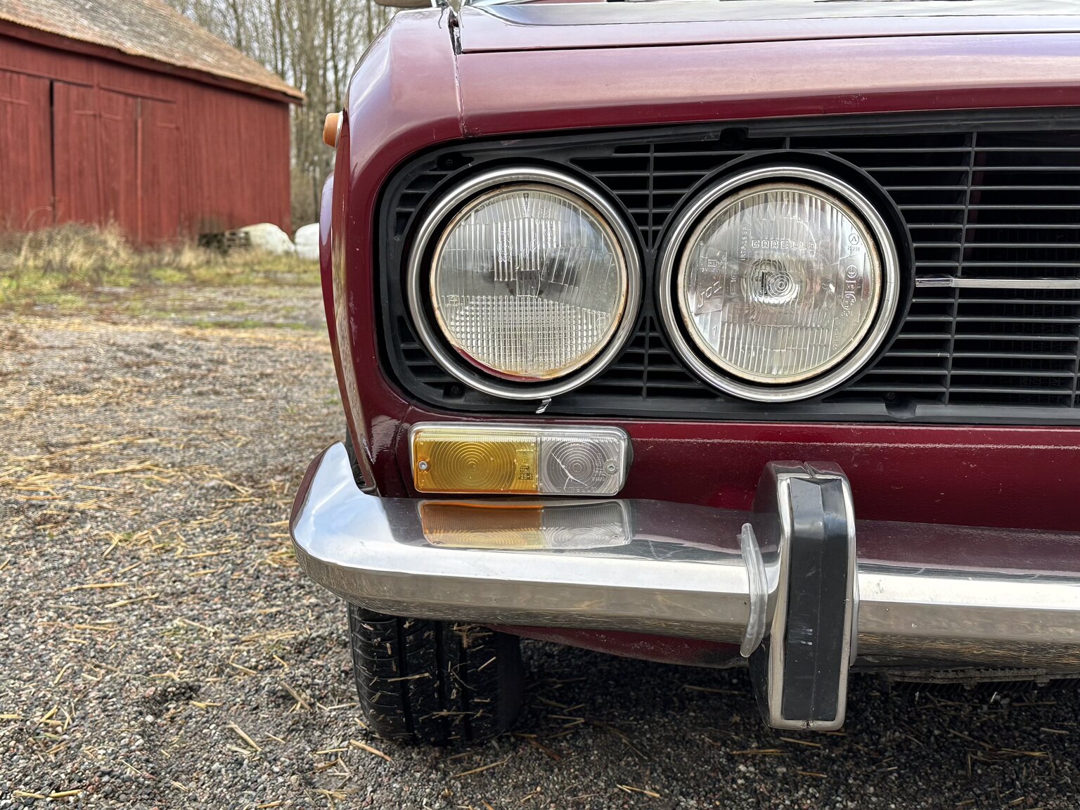 Exteriörbild på 1973 Alfa Romeo Berlina 2000