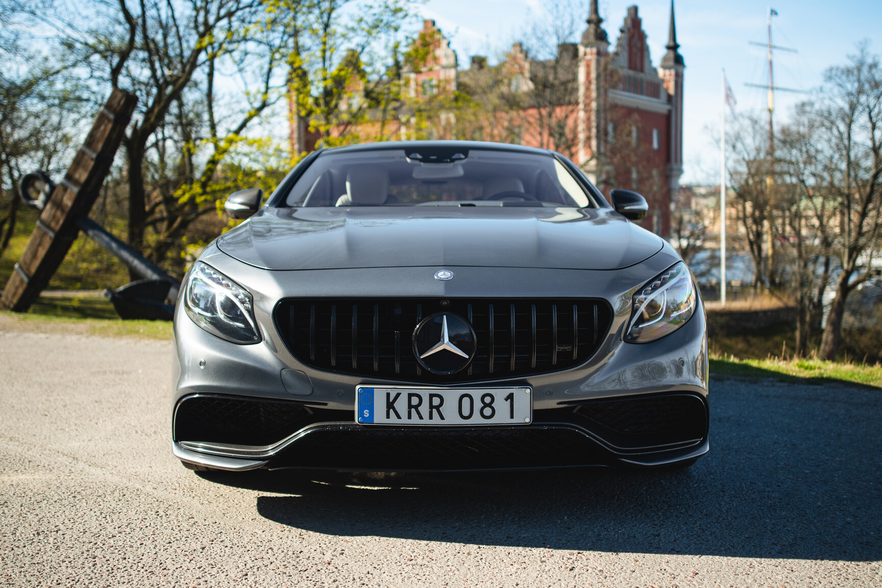 Exteriörbild på 2016 Mercedes-Benz S63 AMG 4MATIC Coupé