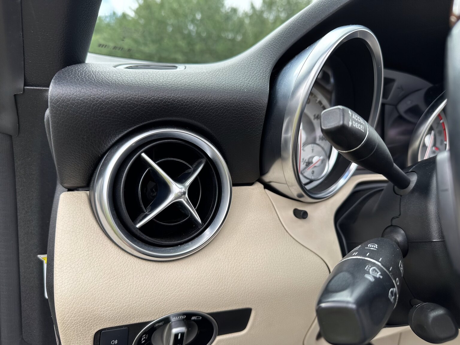 Interior image of 2012 Mercedes-Benz SLK 350
