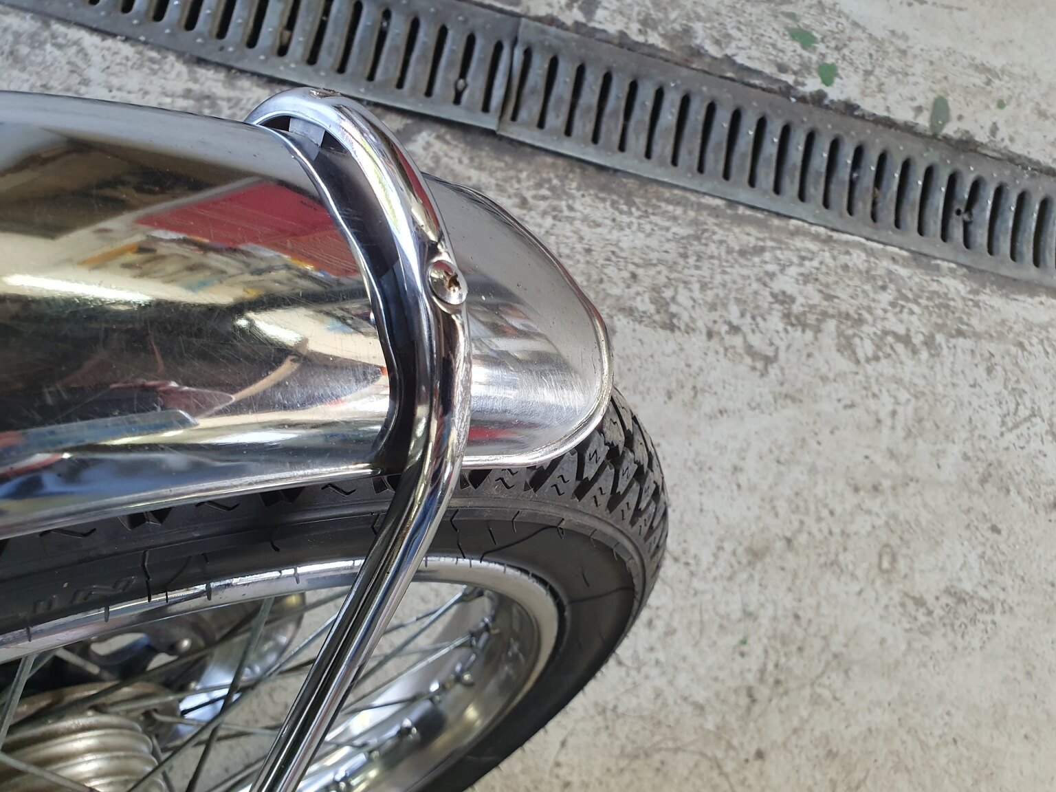 Exterior image of 1971 Honda CB 450 DOHC K3