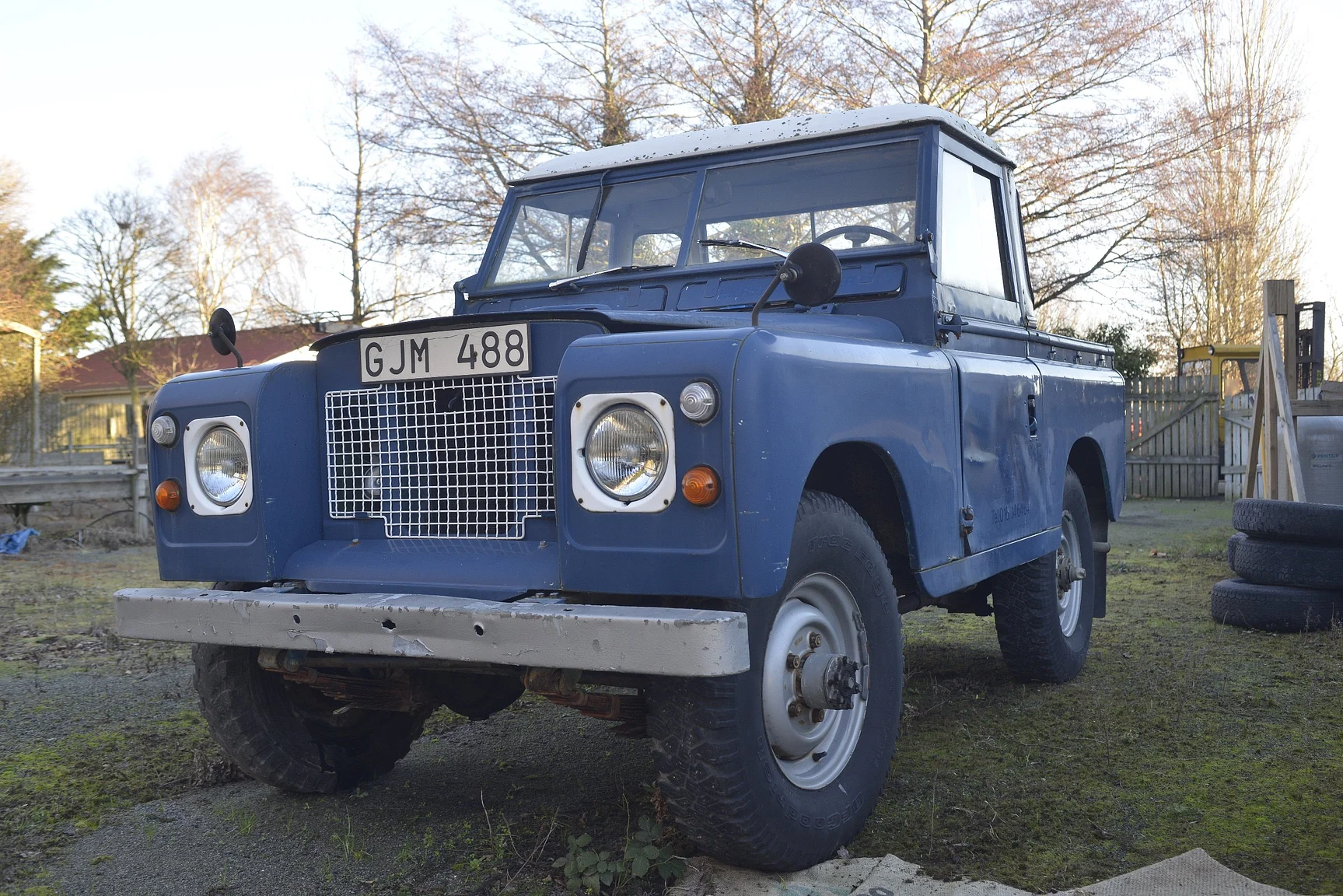 Exterior image of 1970 Land Rover Series 2 88 Pick up (6)