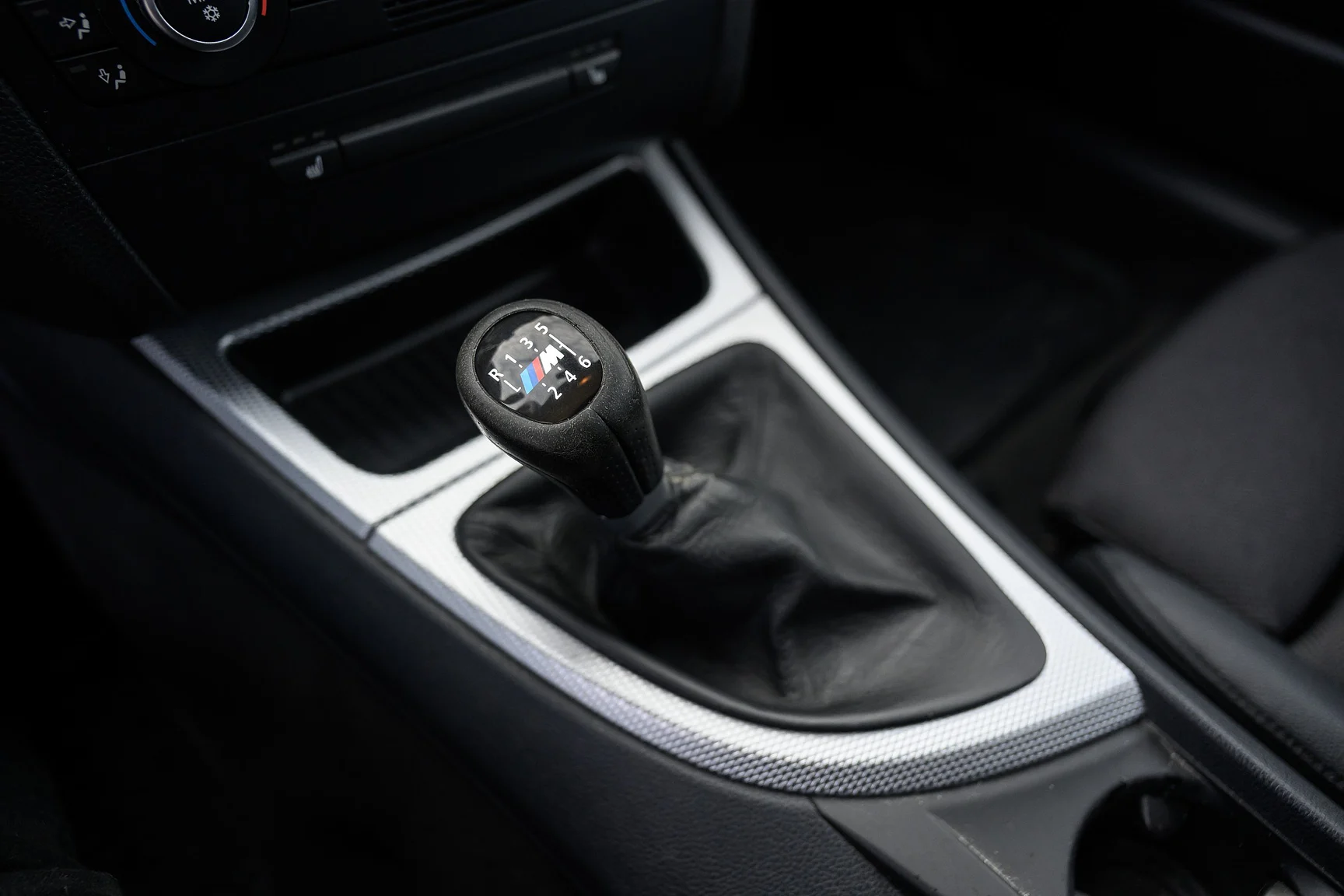 Interior image of 2007 2007 BMW 130i M Sport (18)