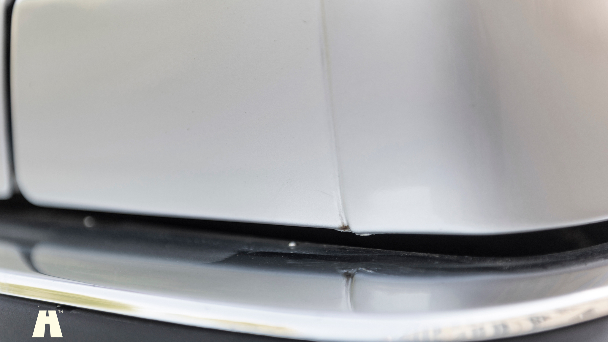 Exterior image of 1991 Volvo 960 Executive