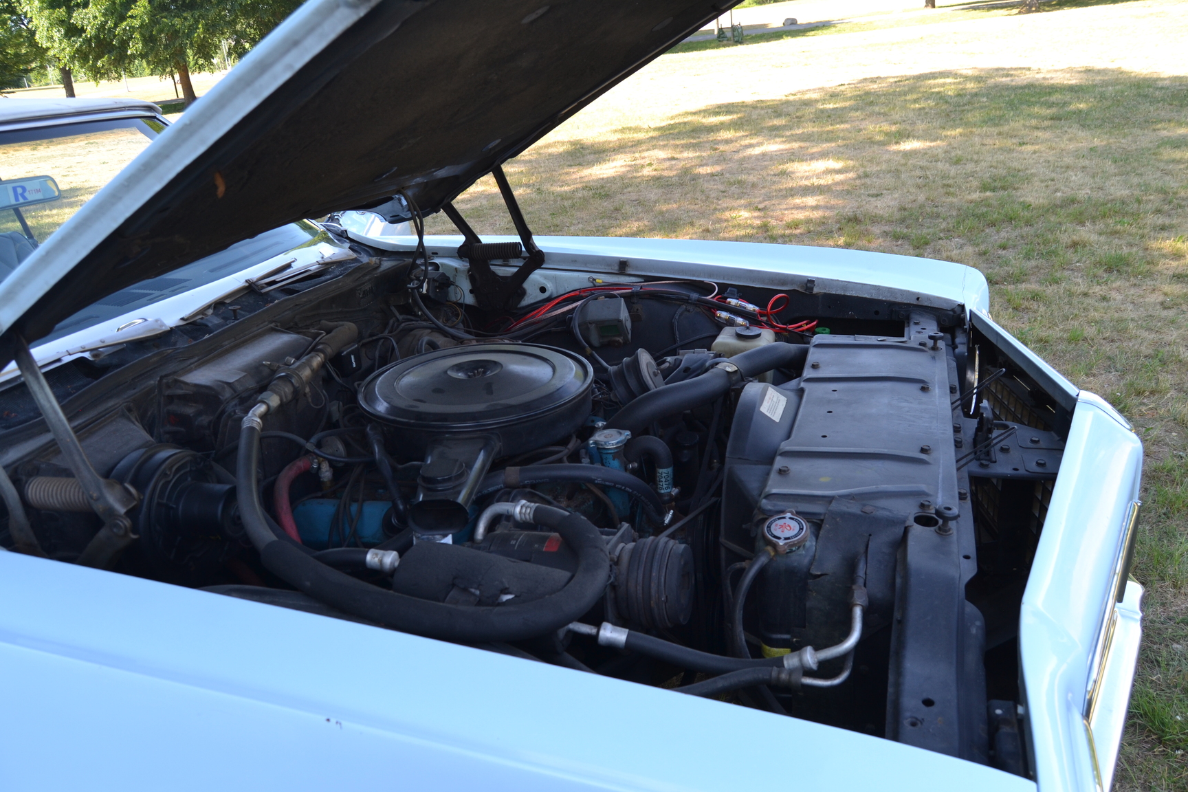 Image of 1970 Oldsmobile Ninety eight Convertible (2) mechanics