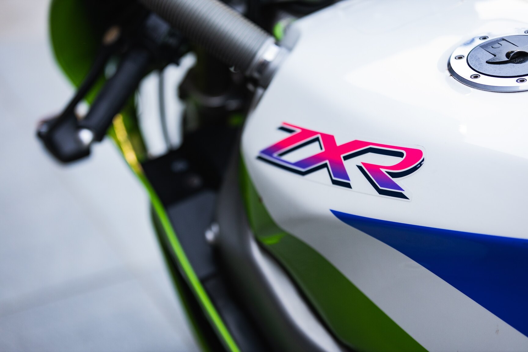 Exteriörbild på 1992 Kawasaki ZX 750 J