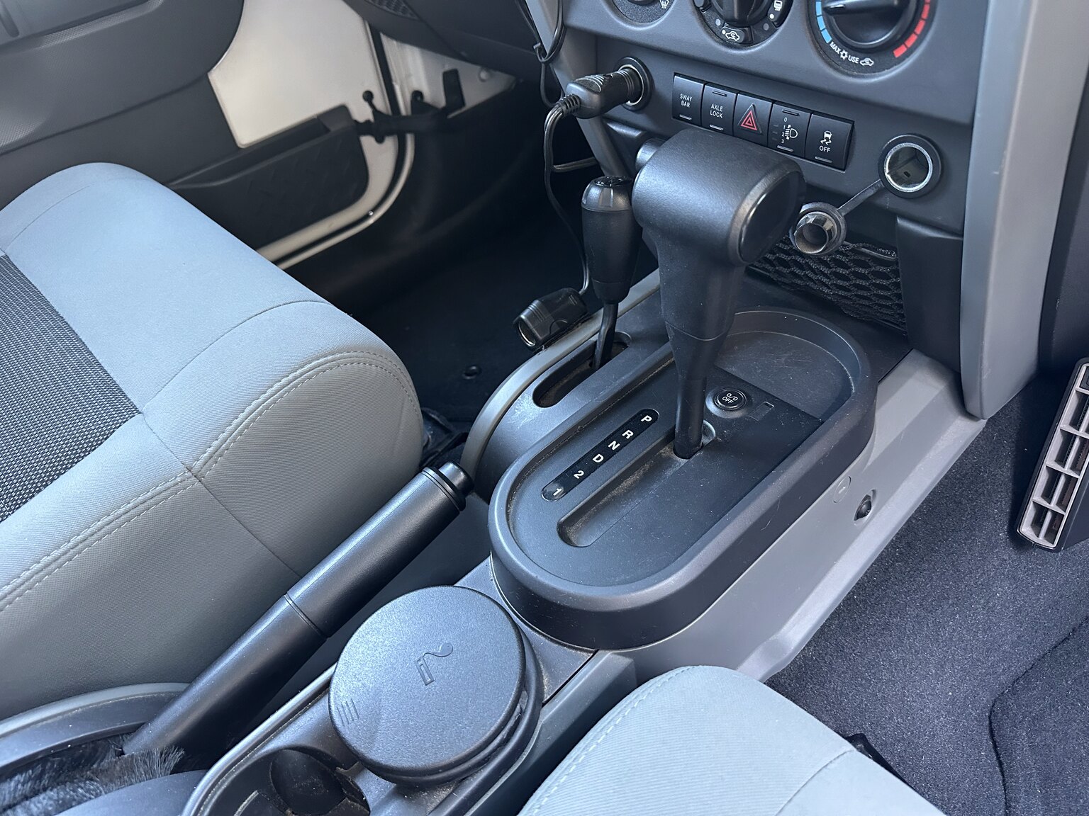 Interiörbild 2010 Jeep Wrangler Rubicon