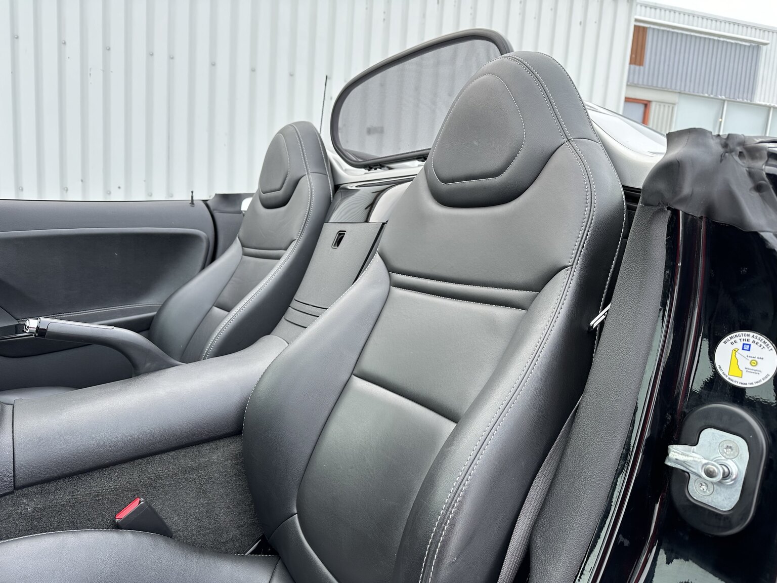 Interiörbild 2007 Opel Roadster GT (4)