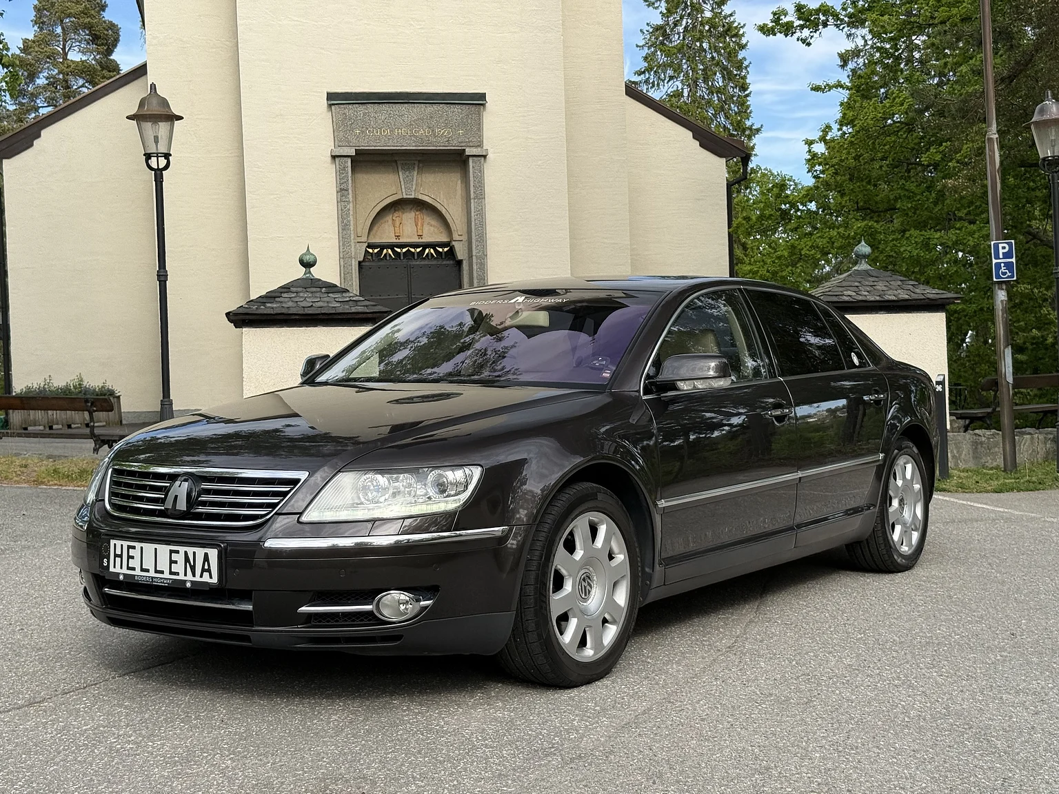 Aussenfoto 2009 Volkswagen Phaeton W12 LWB Executive (31)