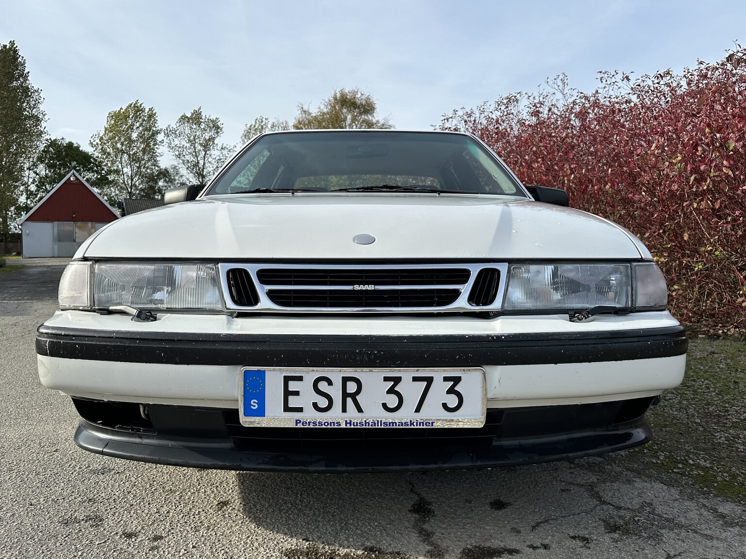 Exterior image of 1996 SAAB 9000