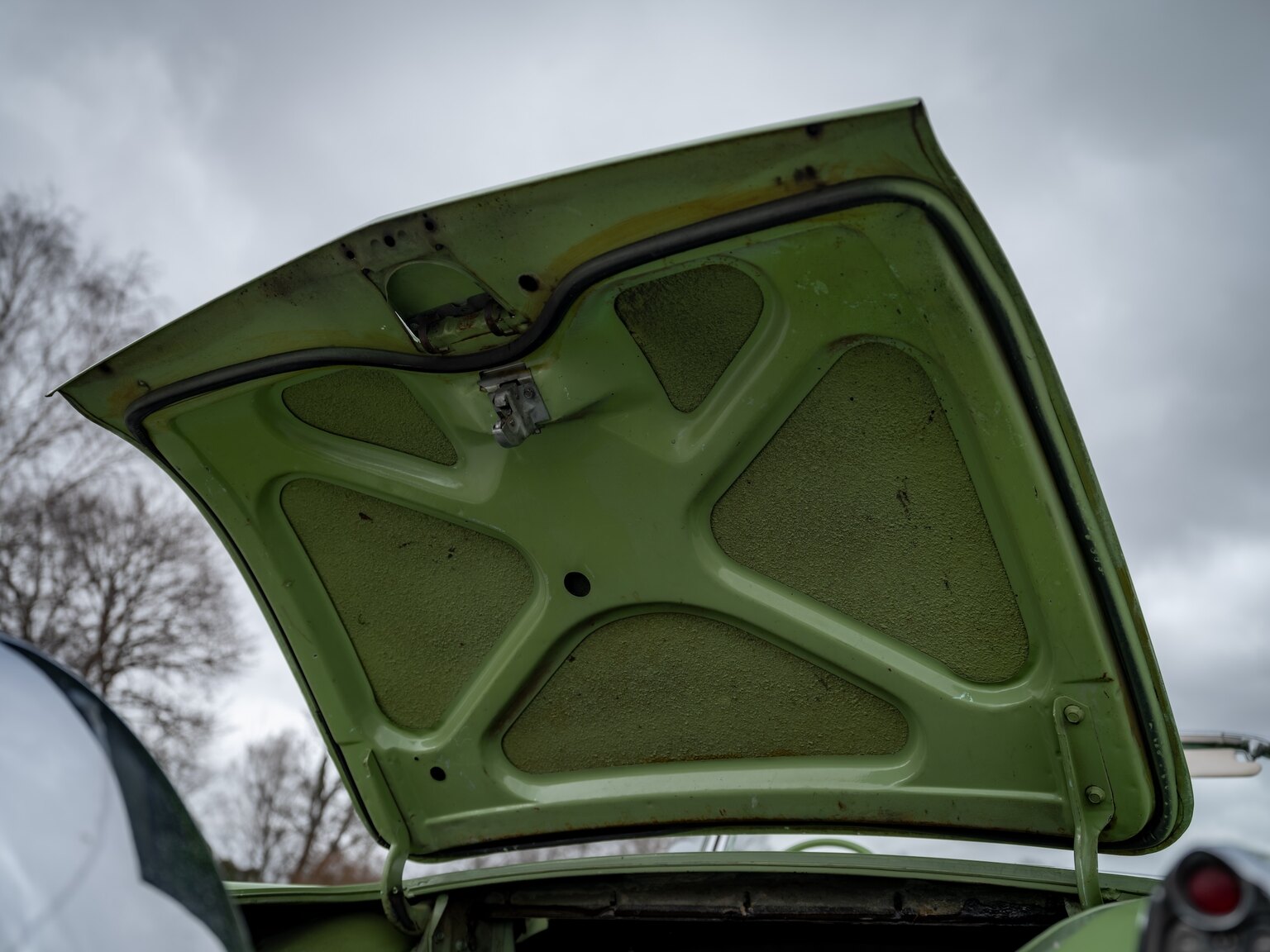 Interior image of 1956 Ford Thunderbird (45)