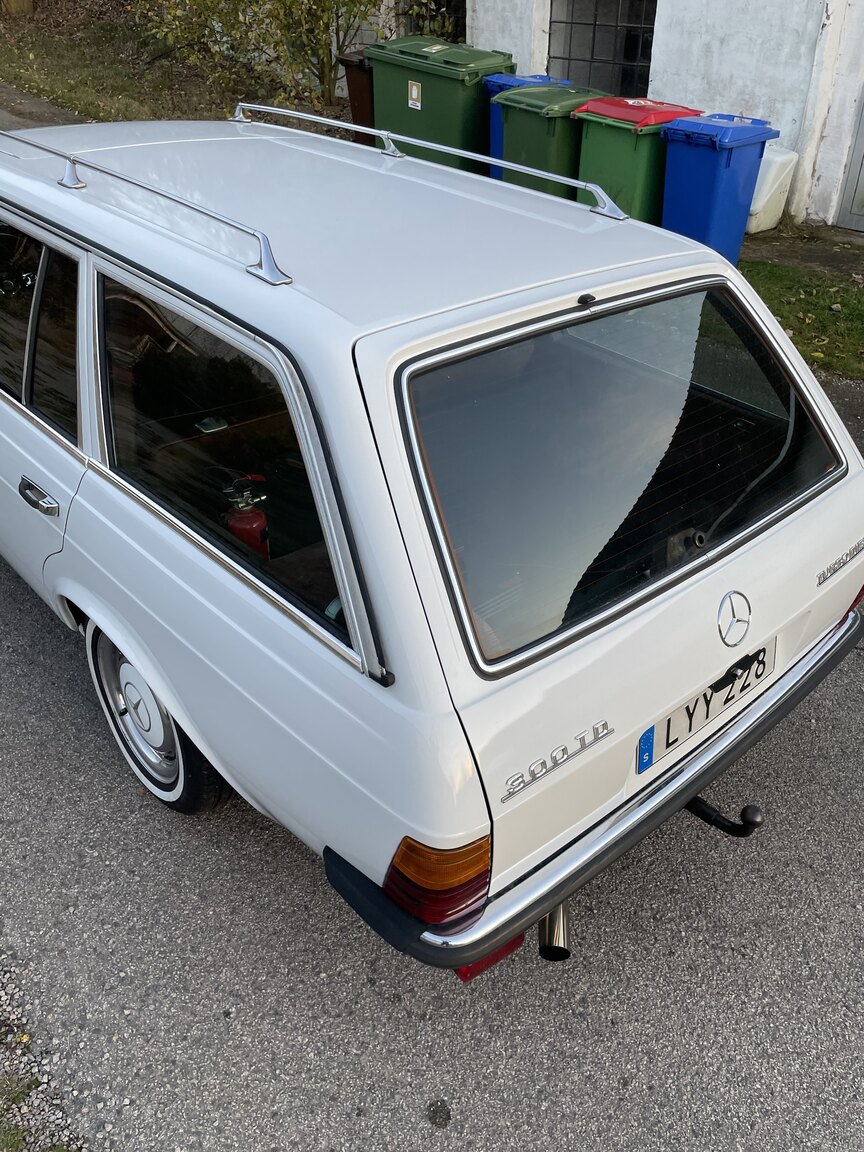 Exteriörbild på 1983 Mercedes-Benz 300 TDT