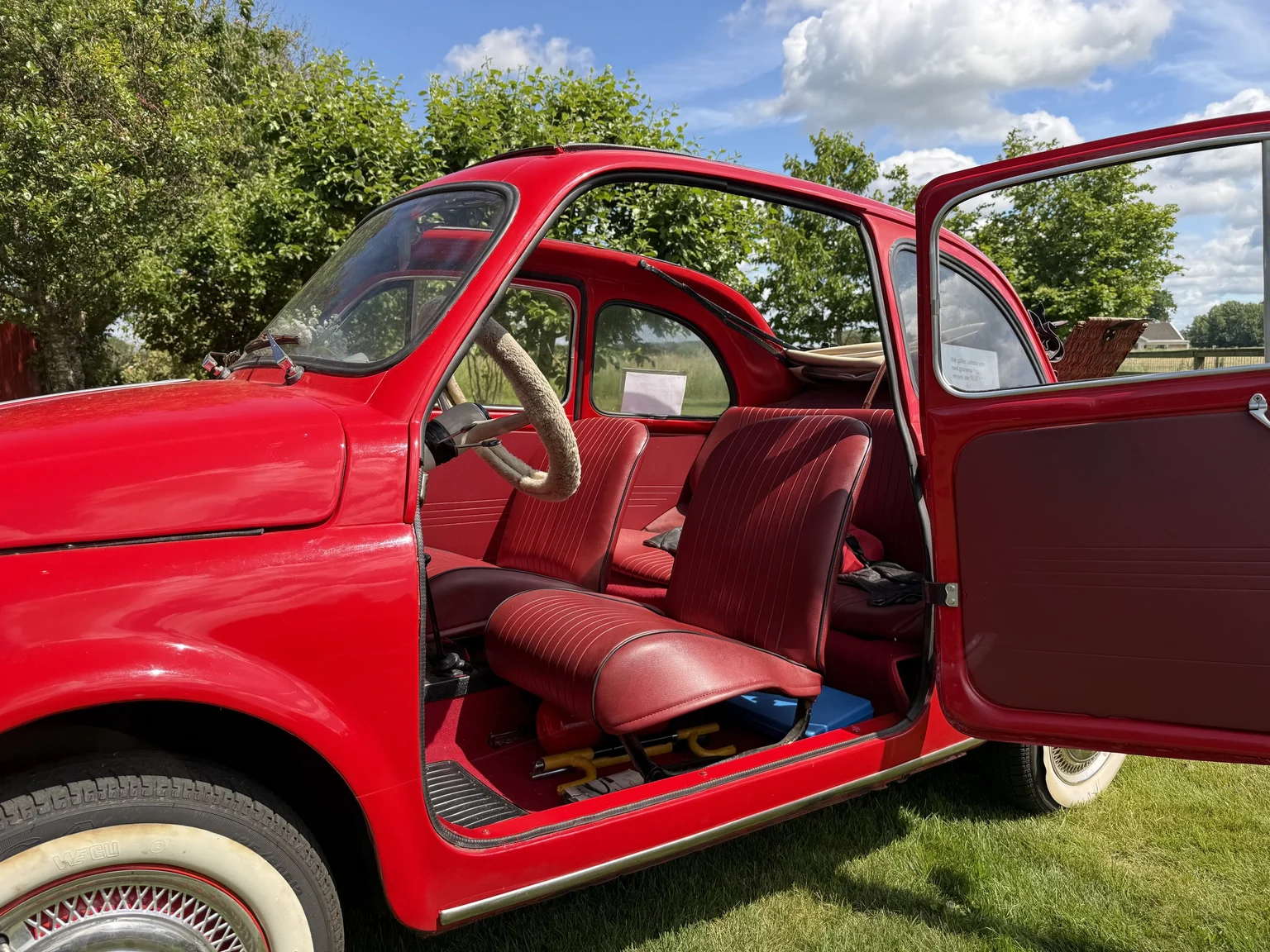 Interior image of 1958 Fiat 500 Nuova (9)