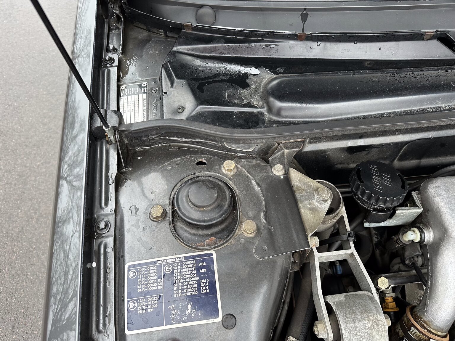 Image of 1988 SAAB 9000i mechanics