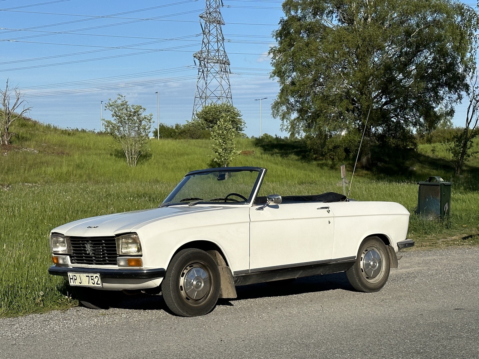 Exteriörbild på 1970 Peugeot 304 Cabriolet