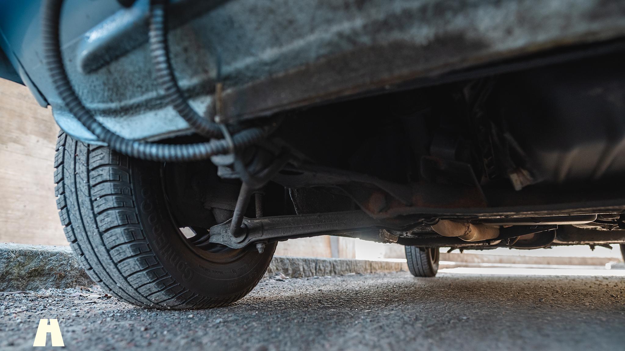 Image of 1974 BMW 2002 mechanics