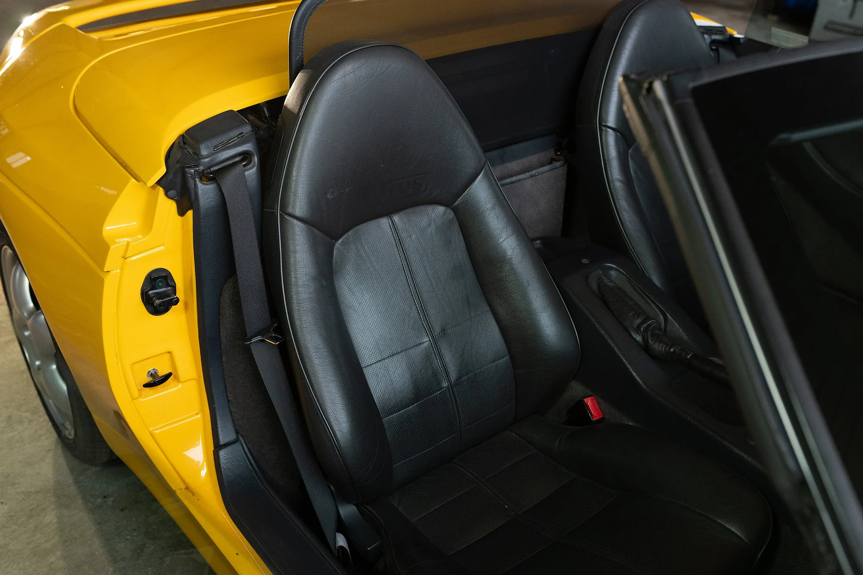 Innenraumfoto von 1995 Lotus Elan Roadster (21)