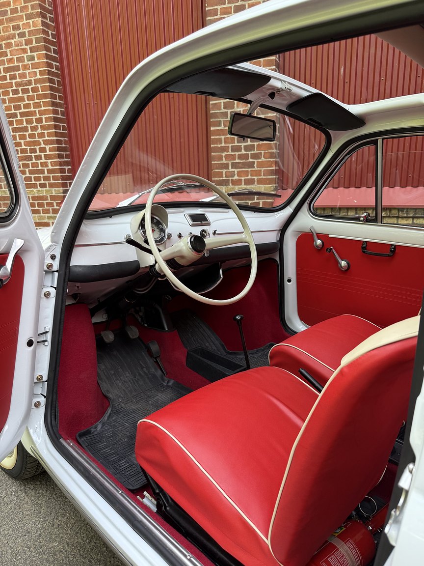 Interior image of 1965 Fiat 500F