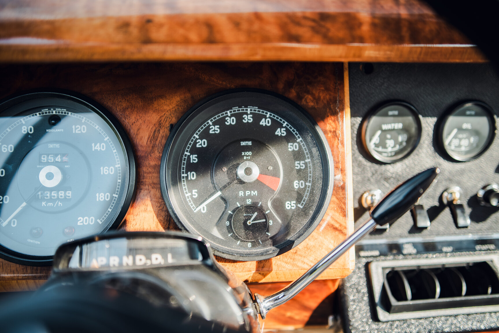 Interior image of 1965 Daimler 250 V8