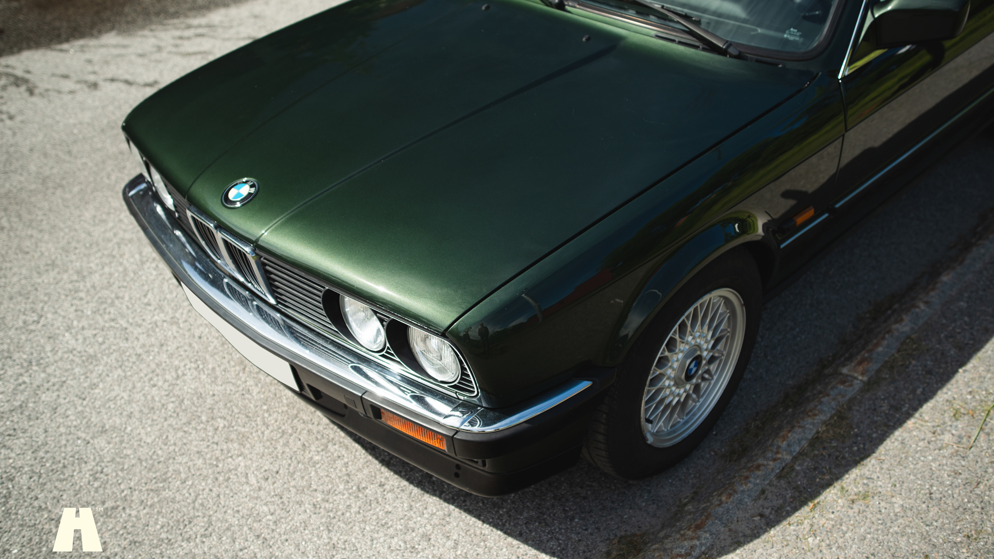 Exteriörbild på 1990 BMW 320i Cabrio