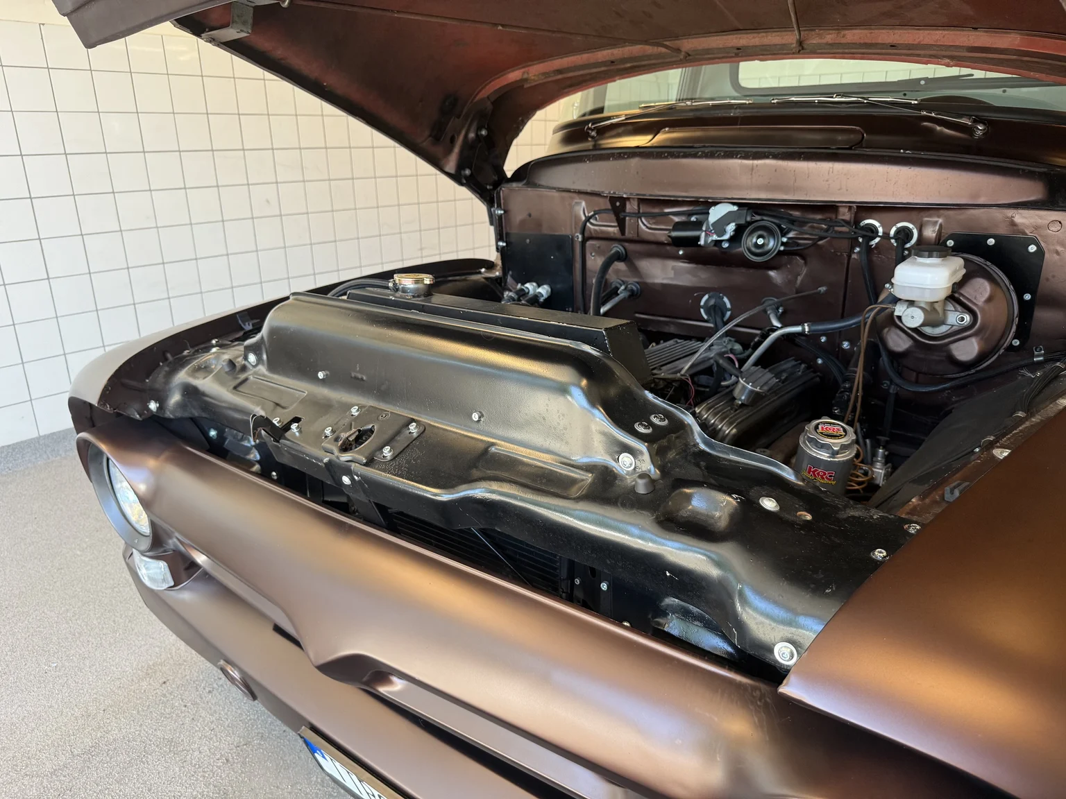 Image of 1956 Ford F-100 Restomod mechanics (48)