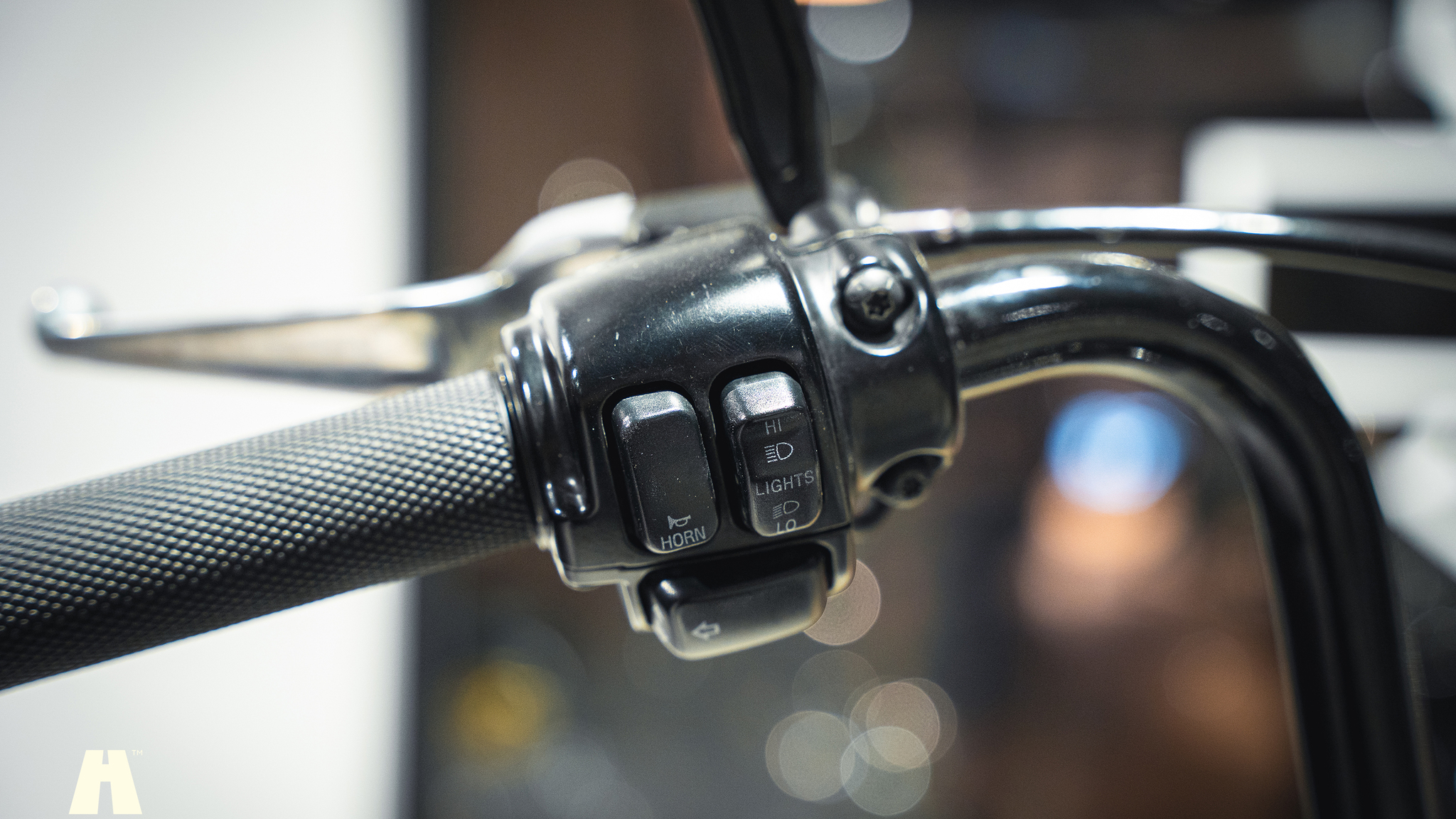 Aussenfoto 2008 Harley-Davidson Cross Bones Twin Cam (67)