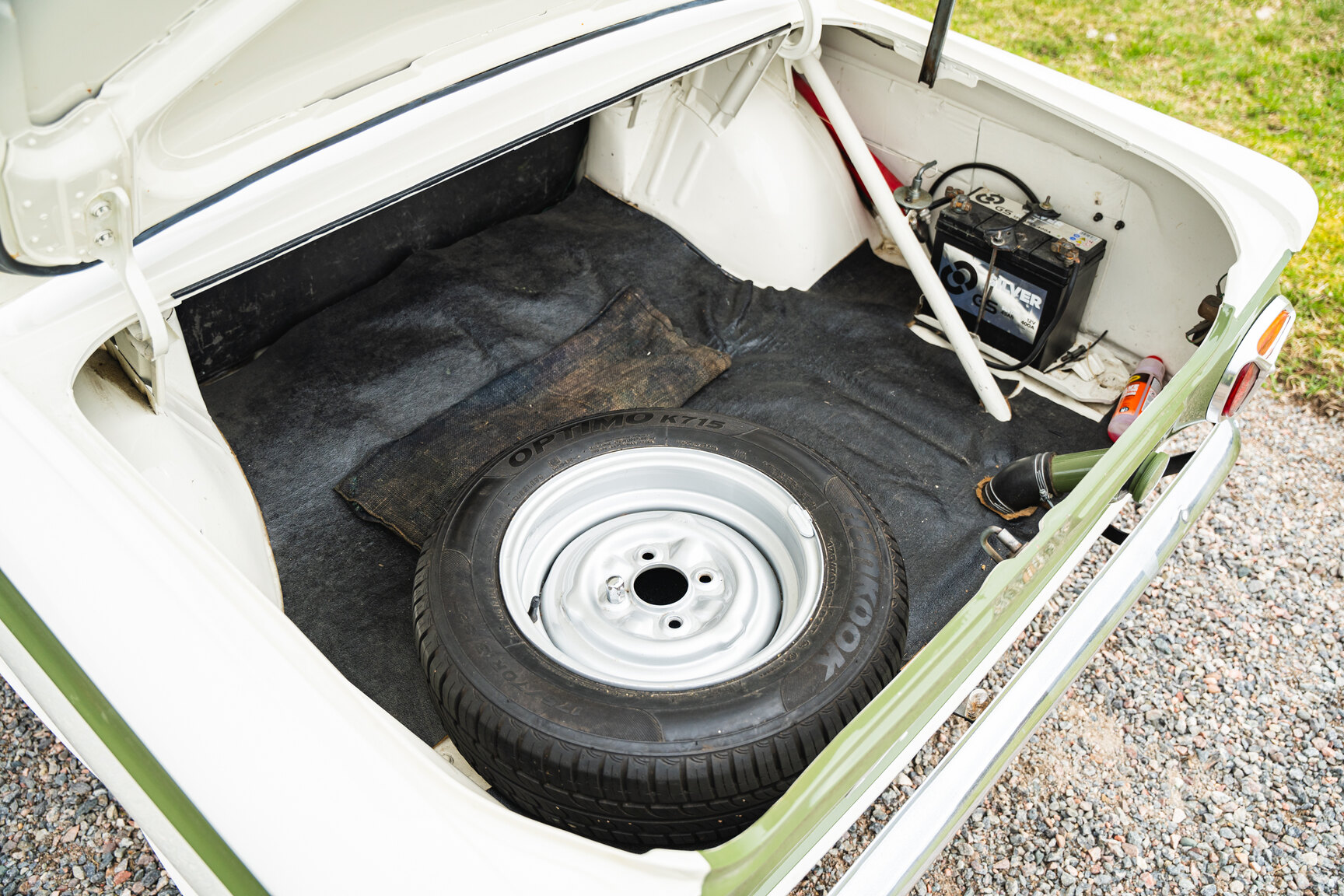 Interior image of 1963 Ford Cortina Lotus