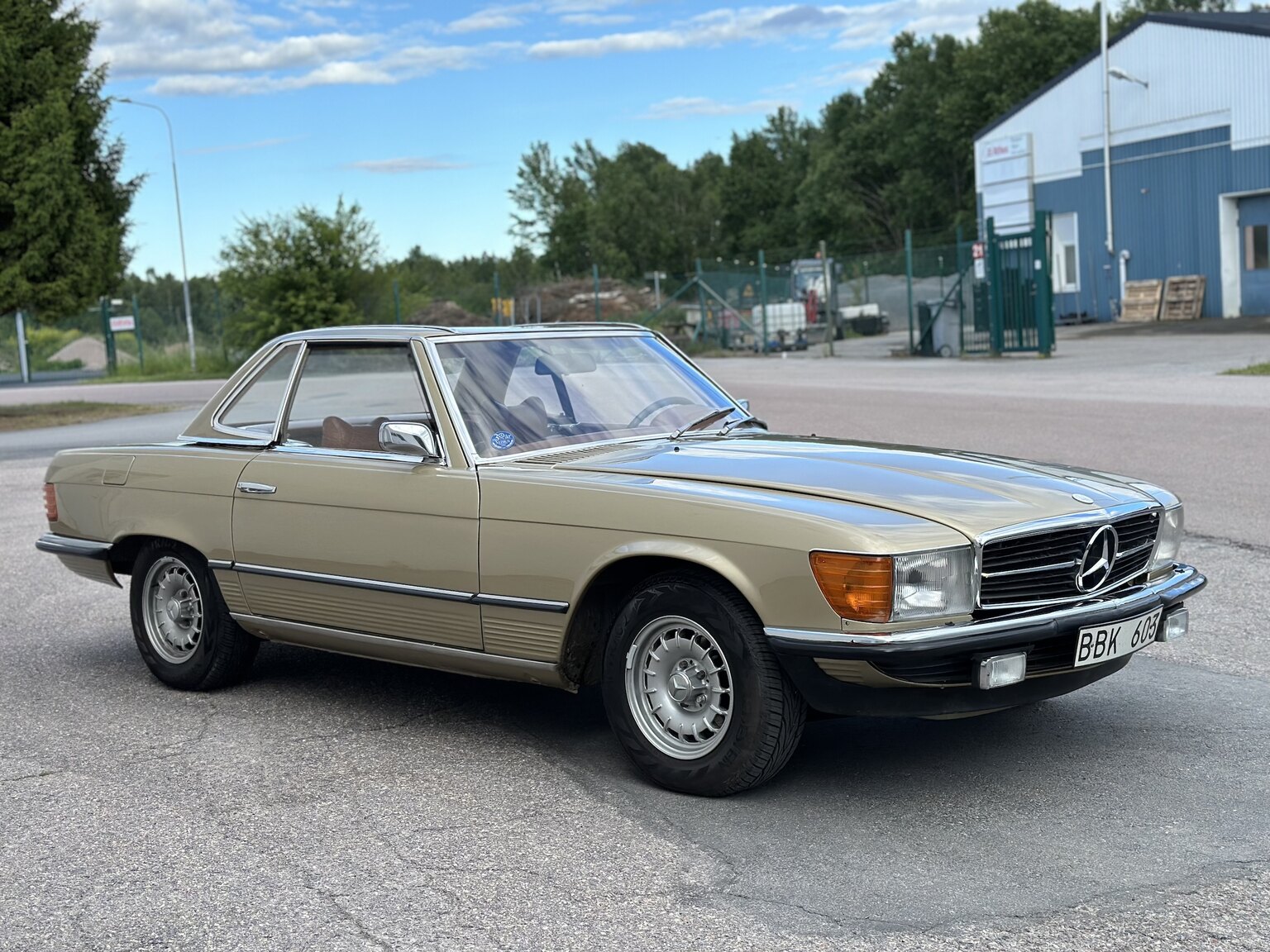 Aussenfoto 1974 Mercedes benz 450 SL