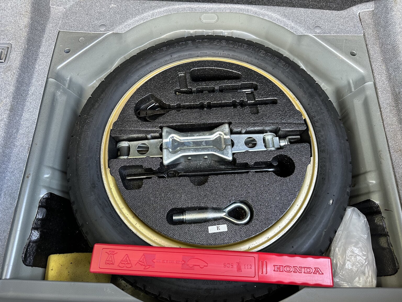 Interiörbild 2007 Honda Legend (30)