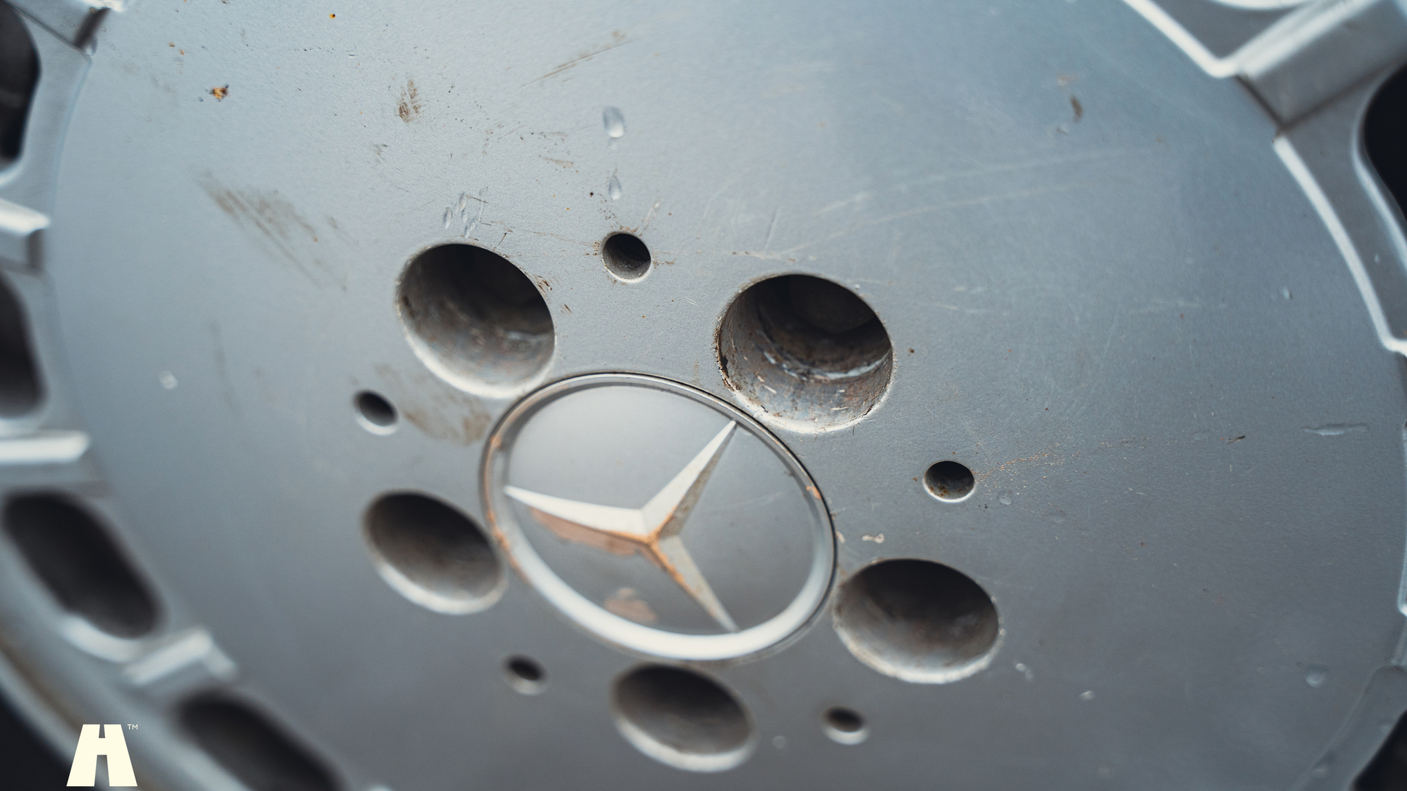 Exteriörbild på 1990 Mercedes 300 CE-24